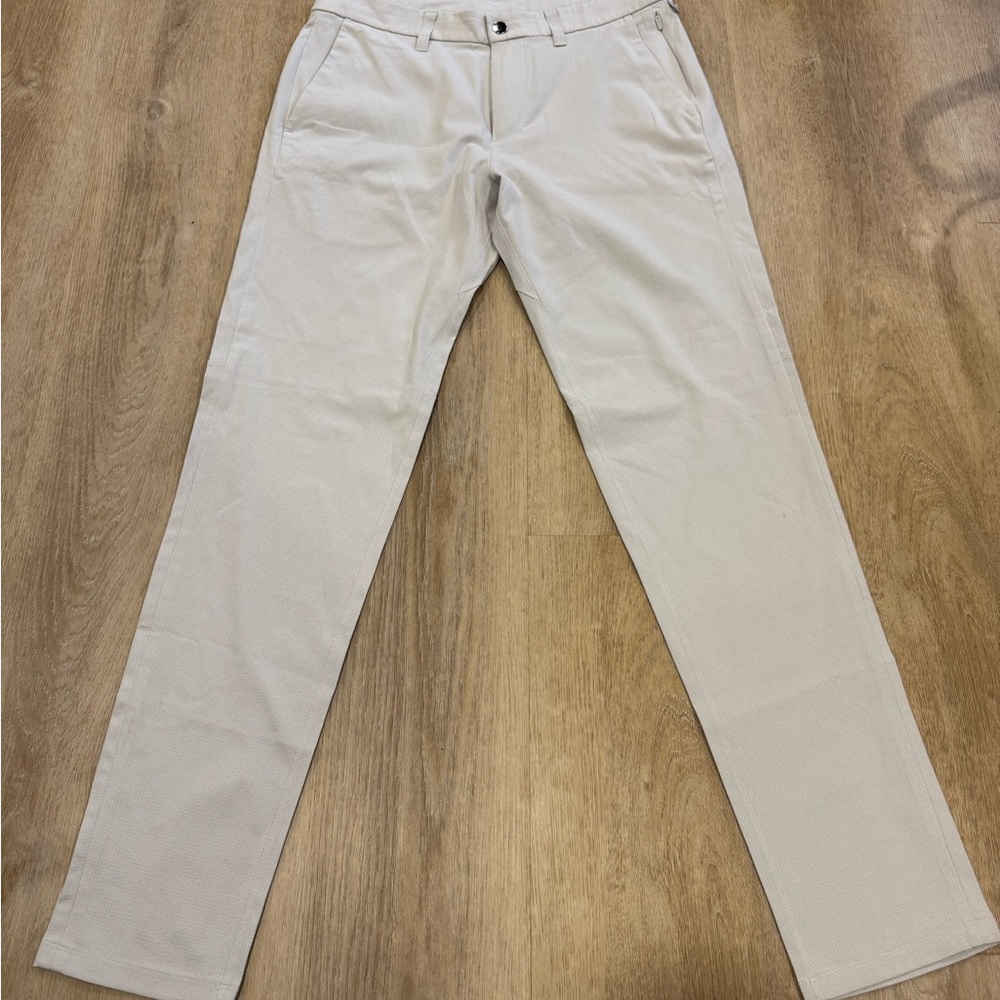 lululemon Men's Light Gray Tech Pants
